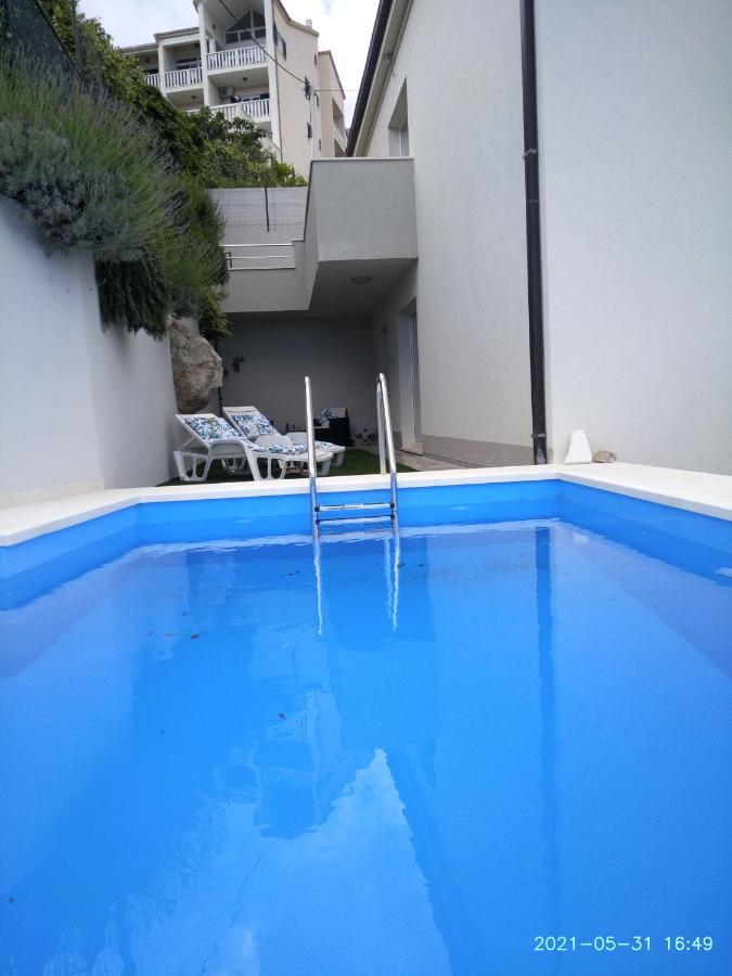 Private Pool And Sea View Apartment Omis Ngoại thất bức ảnh